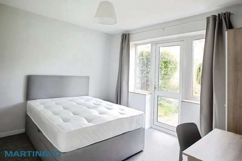 Chatham Road, Stanmore, Winchester, Hampshire, SO22 4EE - image 5