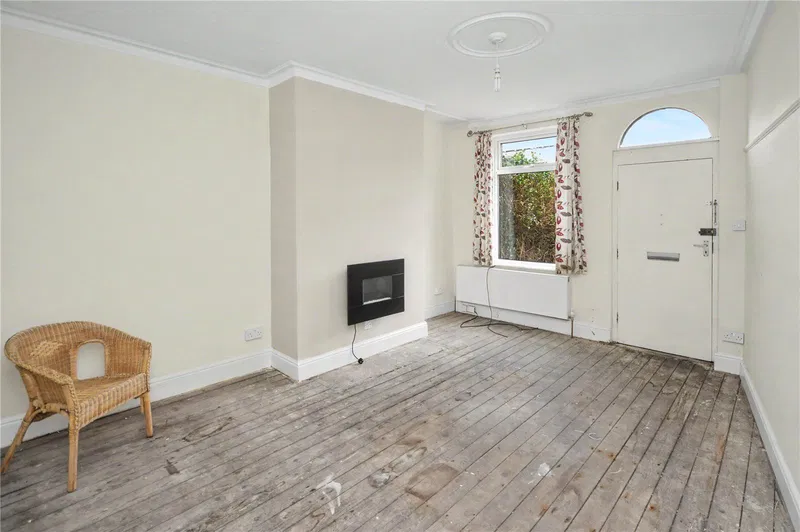 Colenso Road, Leeds, West Yorkshire, LS11 0DD - image 2