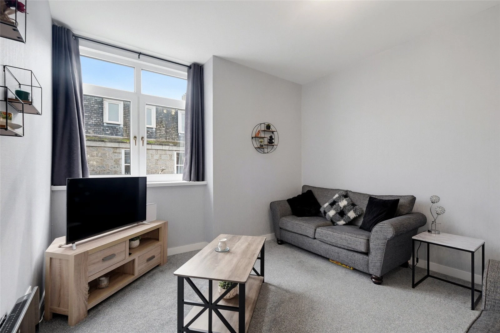 34E Ashvale Place, Aberdeen, AB10 6QA - image 2