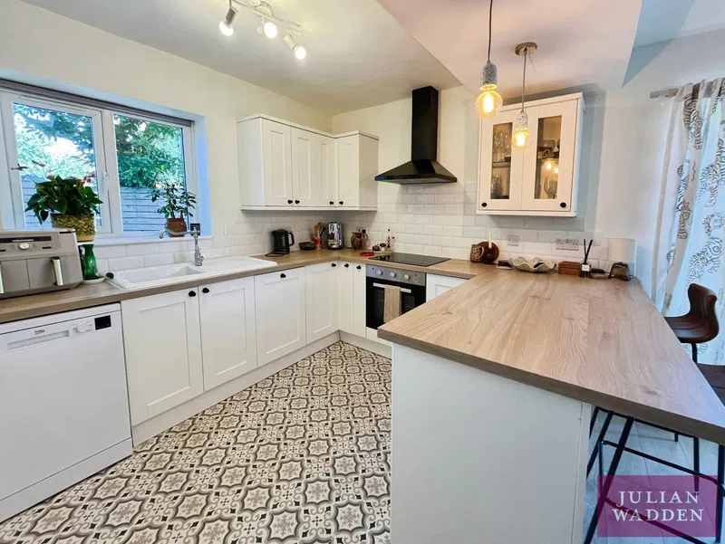 Parrs Wood Road, Withington, Manchester, M20 4RR - image 3