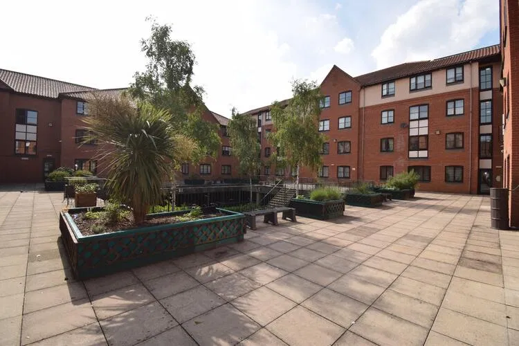 108 Parmentergate Court, St. John Street, Norwich, Norfolk NR1 1PF - image 1