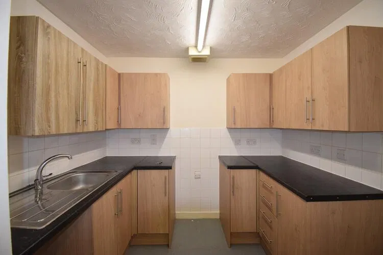 108 Parmentergate Court, St. John Street, Norwich, Norfolk NR1 1PF - image 5