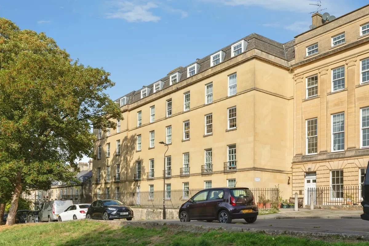 Nelson Place West, Bath - image 11