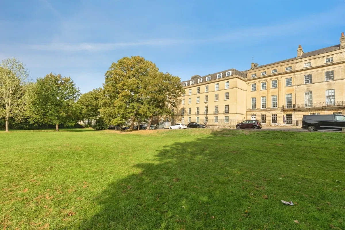 Nelson Place West, Bath - image 1