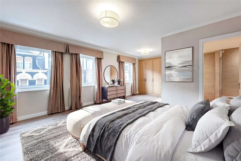 Clarges Street, London, W1J 7EG - image 2