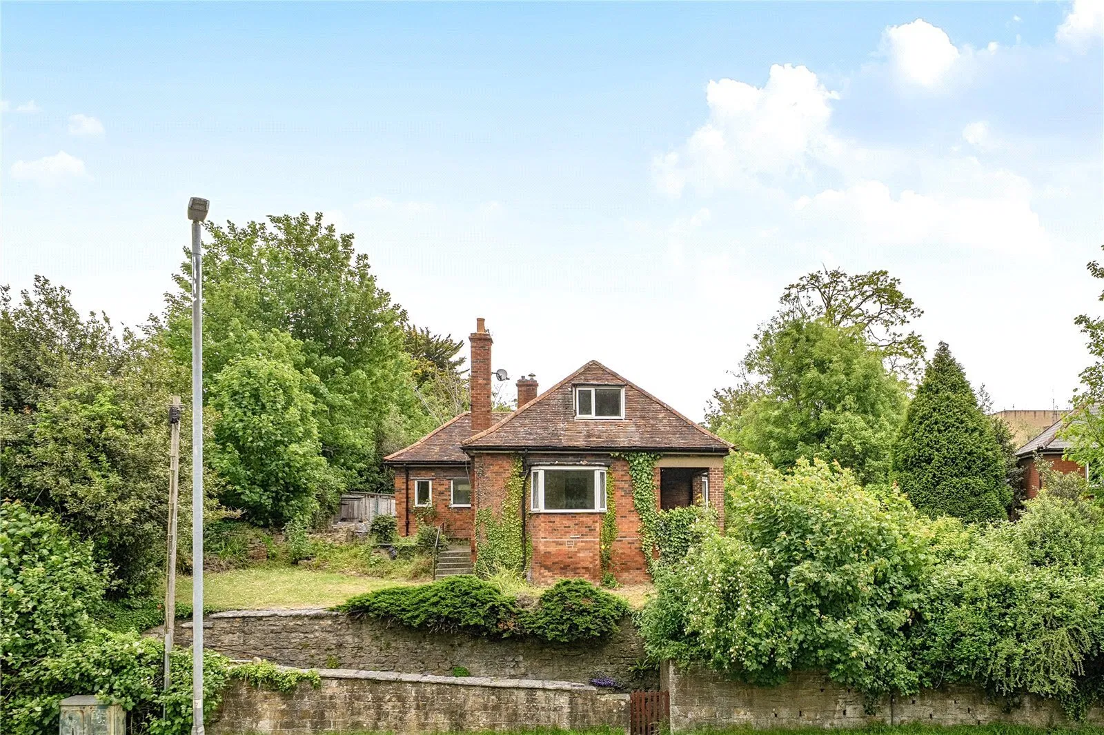 Mudford Road, Yeovil, Somerset, BA21 - image 1