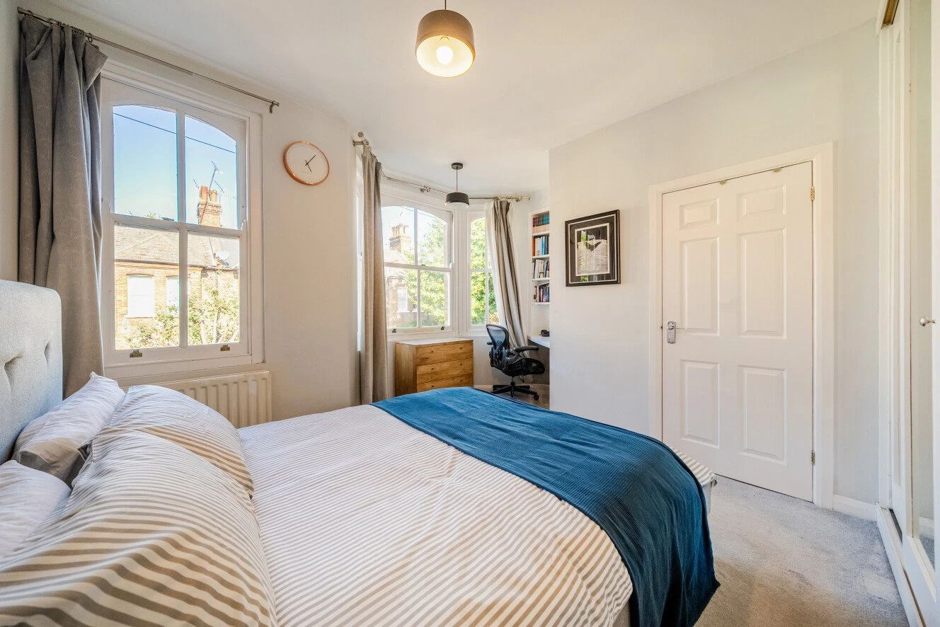 Tennyson Street, Battersea, London, SW8 - image 4