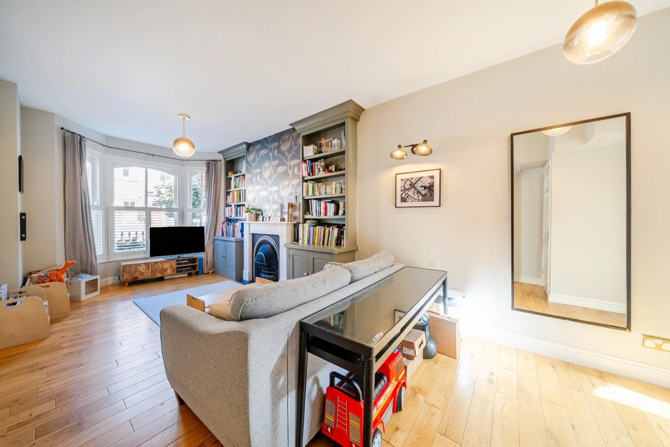 Tennyson Street, Battersea, London, SW8 - image 6