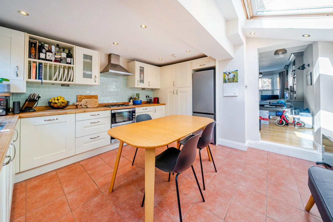 Tennyson Street, Battersea, London, SW8 - image 9