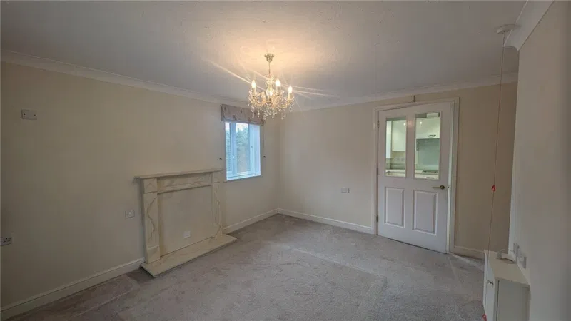 Lindsay Road, Poole, Dorset, BH13 6BH - image 3