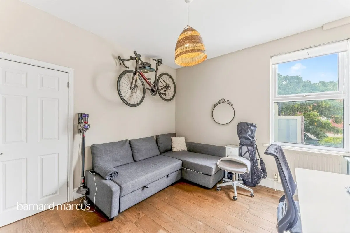 Heaton Road, Mitcham - image 3