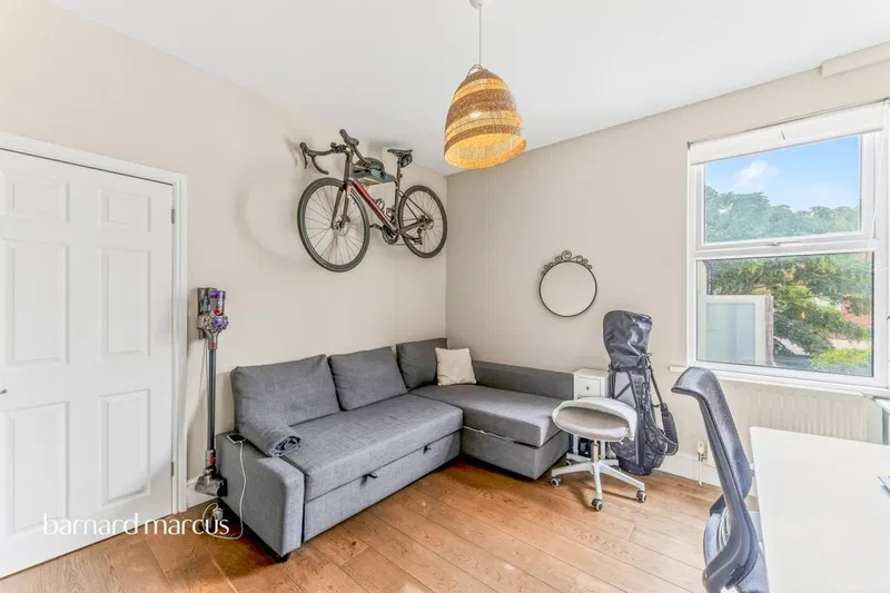 Heaton Road, Mitcham - image 3