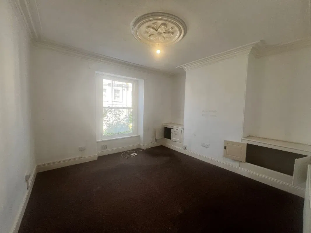 Ground Floor Flat 253 North Road West, Plymouth, Devon, PL1 5DH - image 4