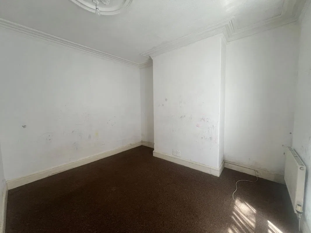 Ground Floor Flat 253 North Road West, Plymouth, Devon, PL1 5DH - image 5
