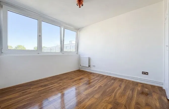 72 Ibsley Gardens, Wandsworth, London, SW15 4JW - image 3
