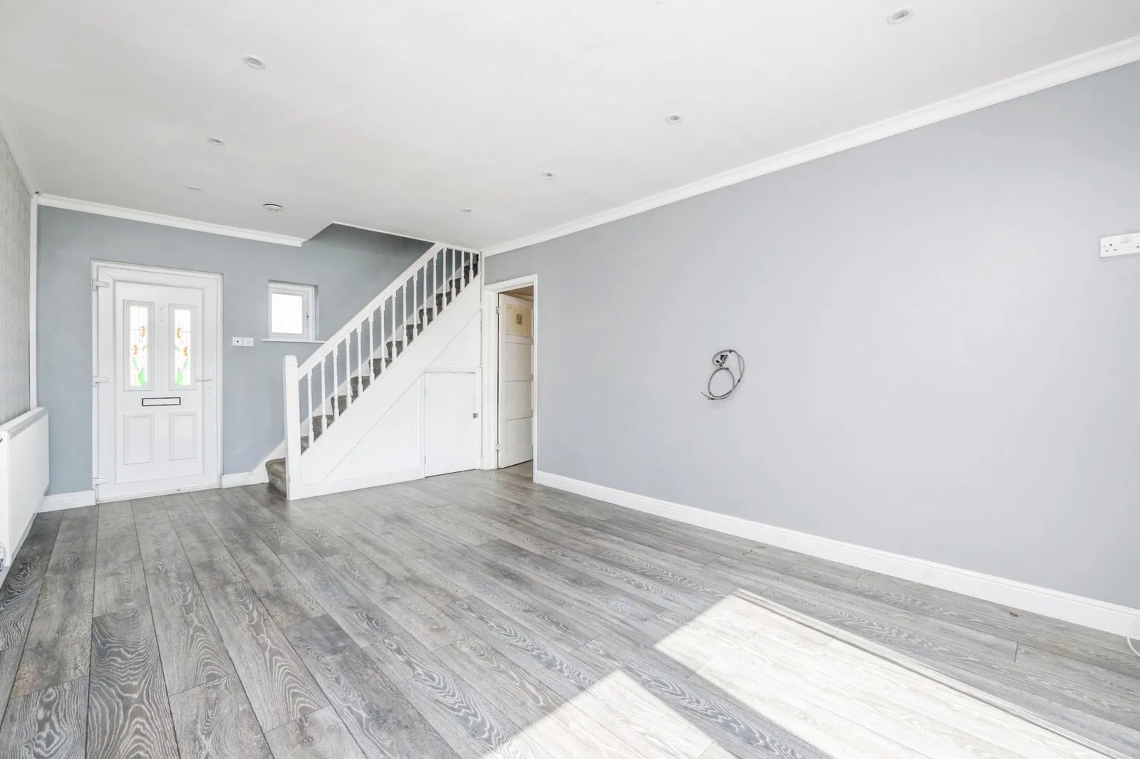 Masefield Road, Penarth, CF64 - image 2
