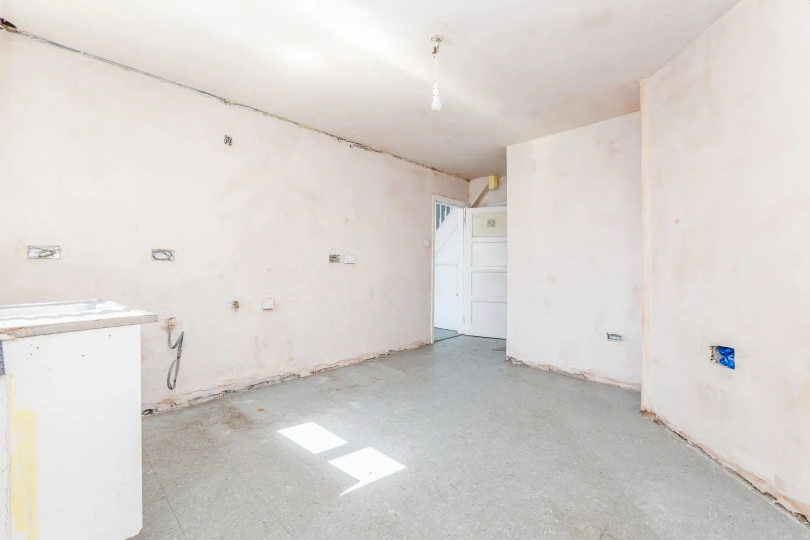 Masefield Road, Penarth, CF64 - image 5