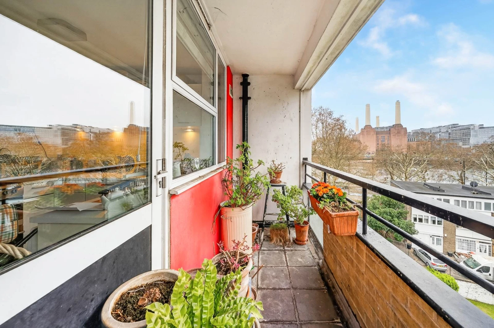 Churchill Gardens, London, SW1V - image 17
