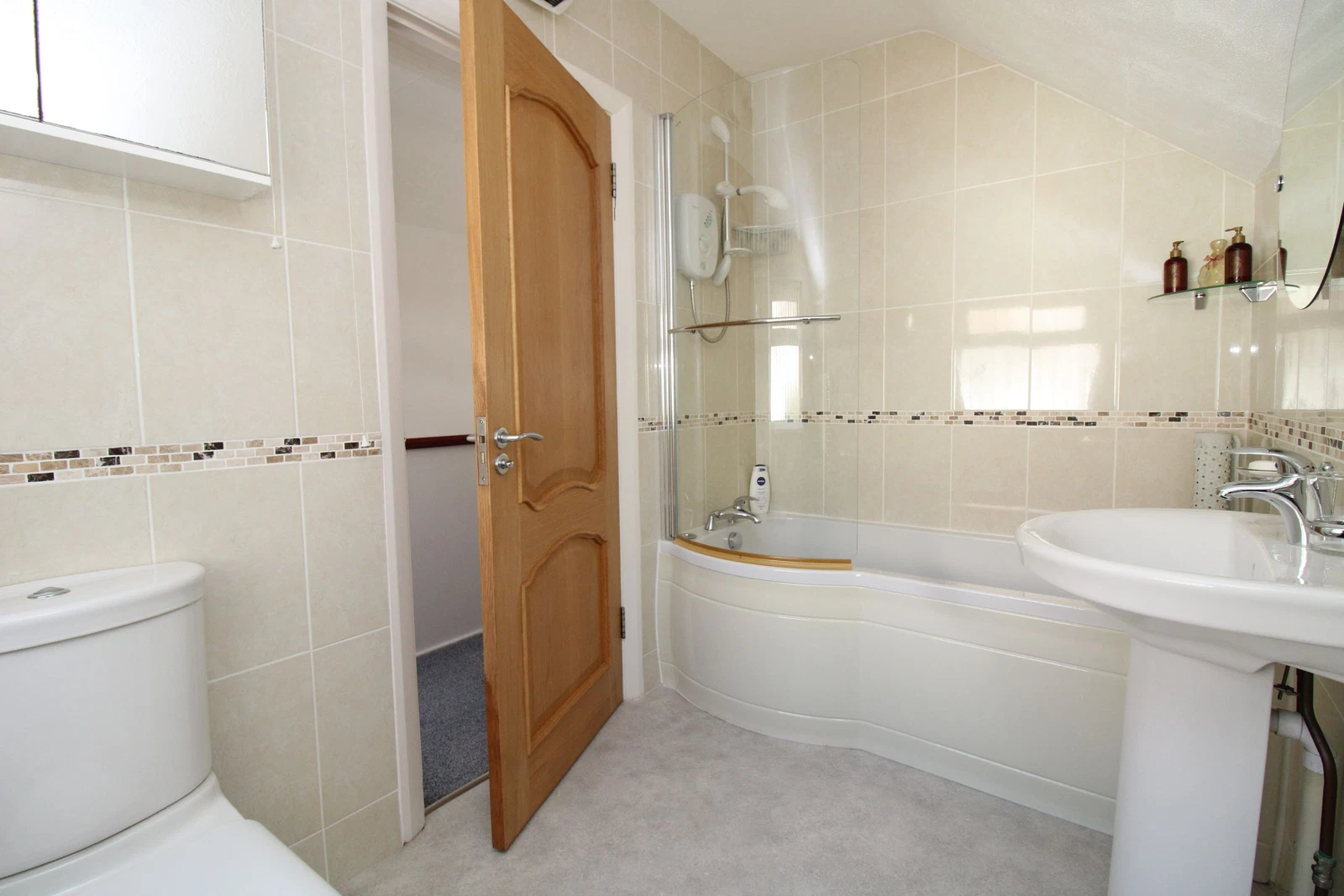 Broadsands Avenue, Broadsands, Paignton - image 18