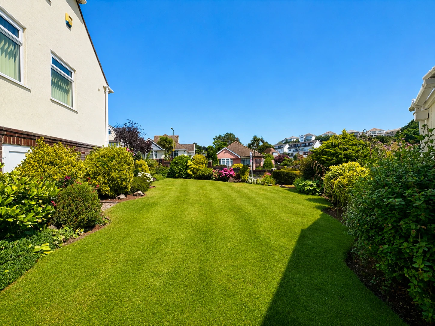 Broadsands Avenue, Broadsands, Paignton - image 21
