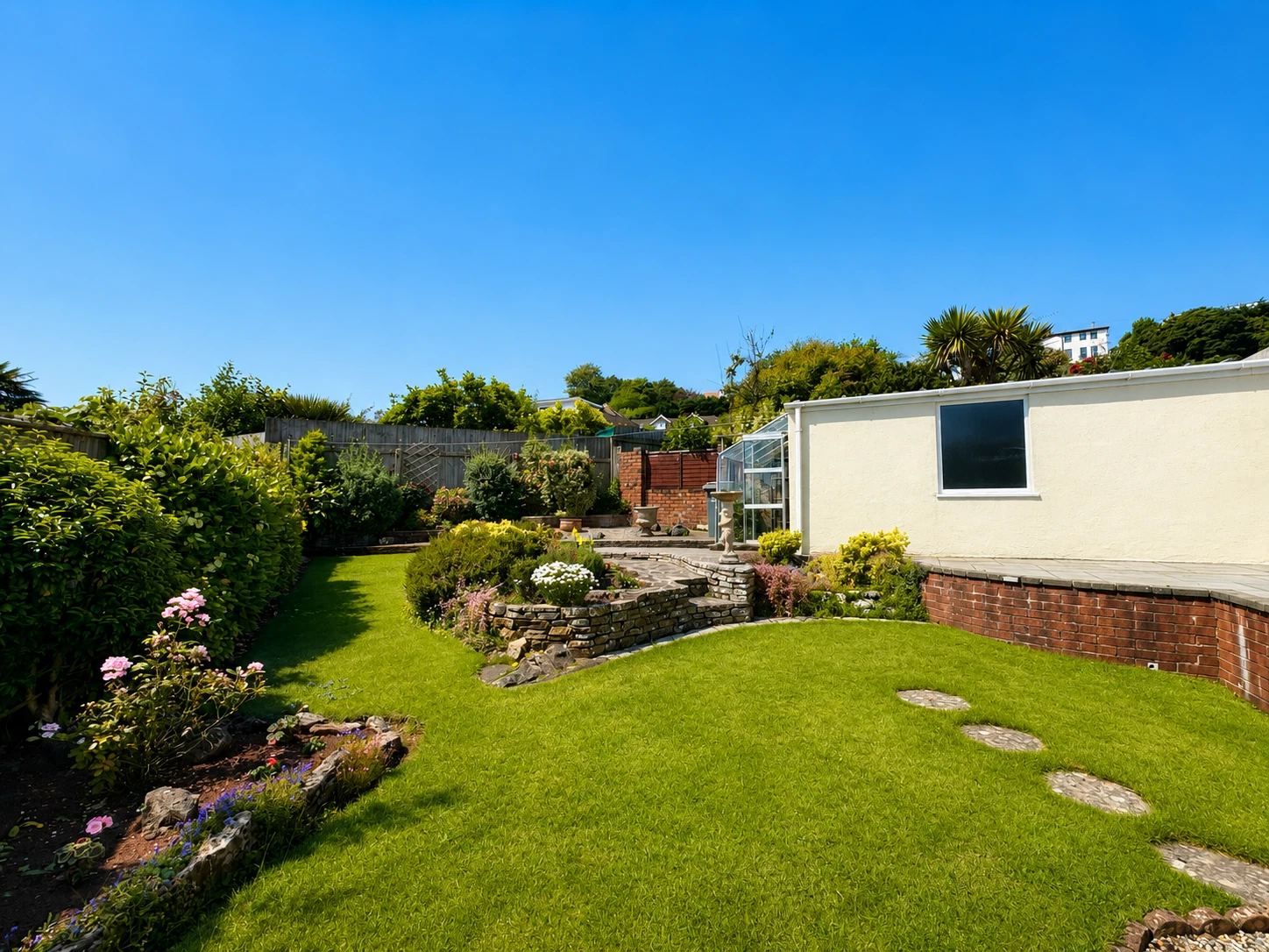 Broadsands Avenue, Broadsands, Paignton - image 22