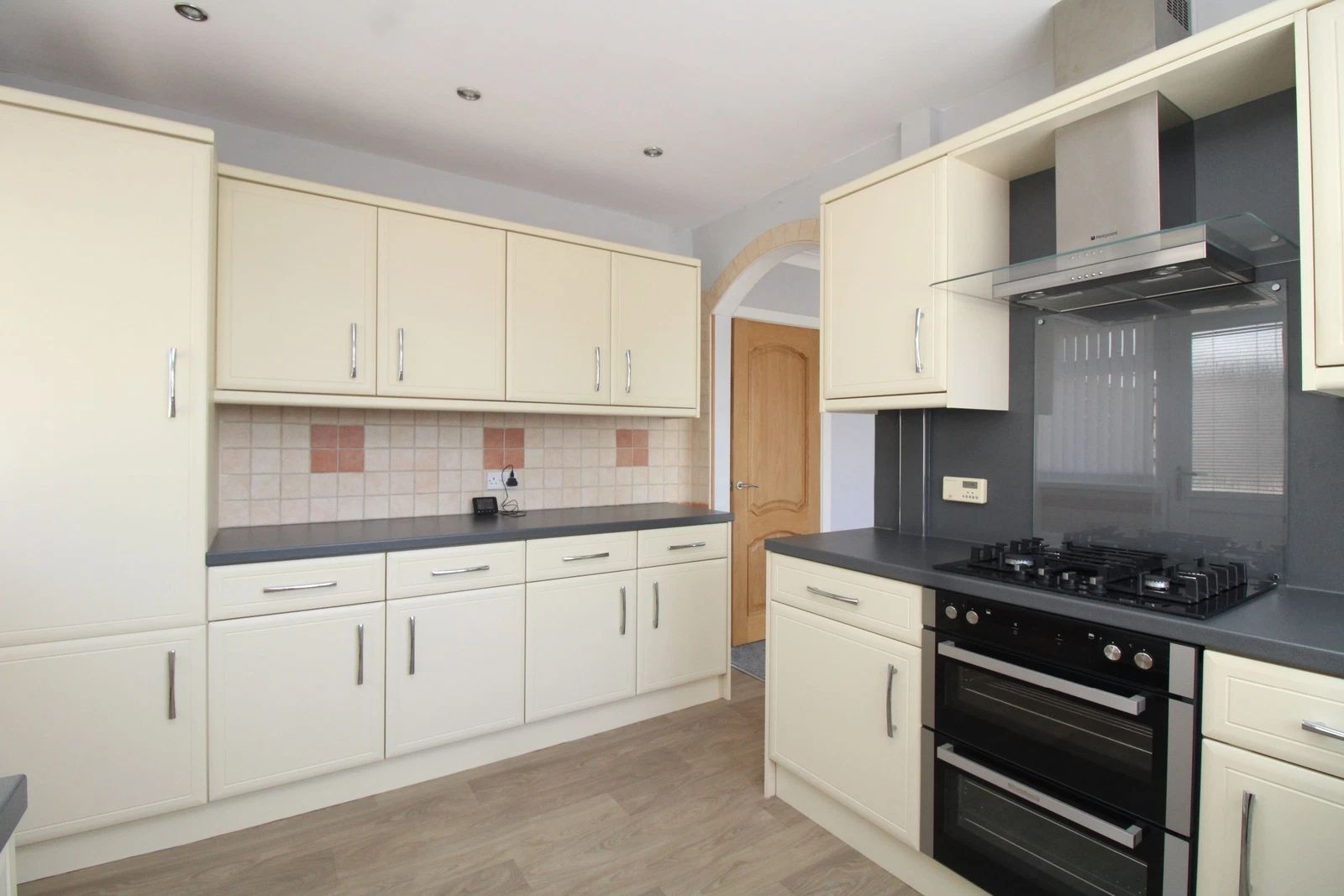 Broadsands Avenue, Broadsands, Paignton - image 3