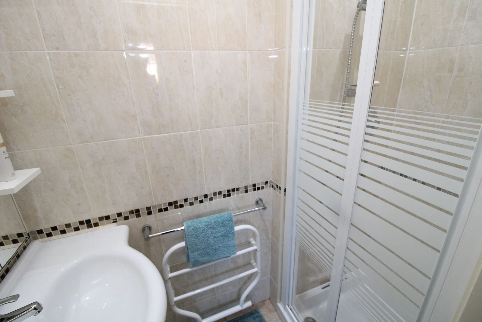 Broadsands Avenue, Broadsands, Paignton - image 7