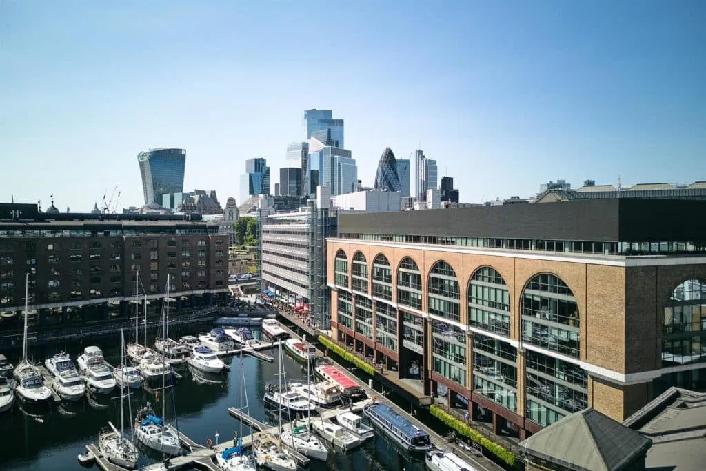 St Katharine Docks, Wapping, E1W - image 1