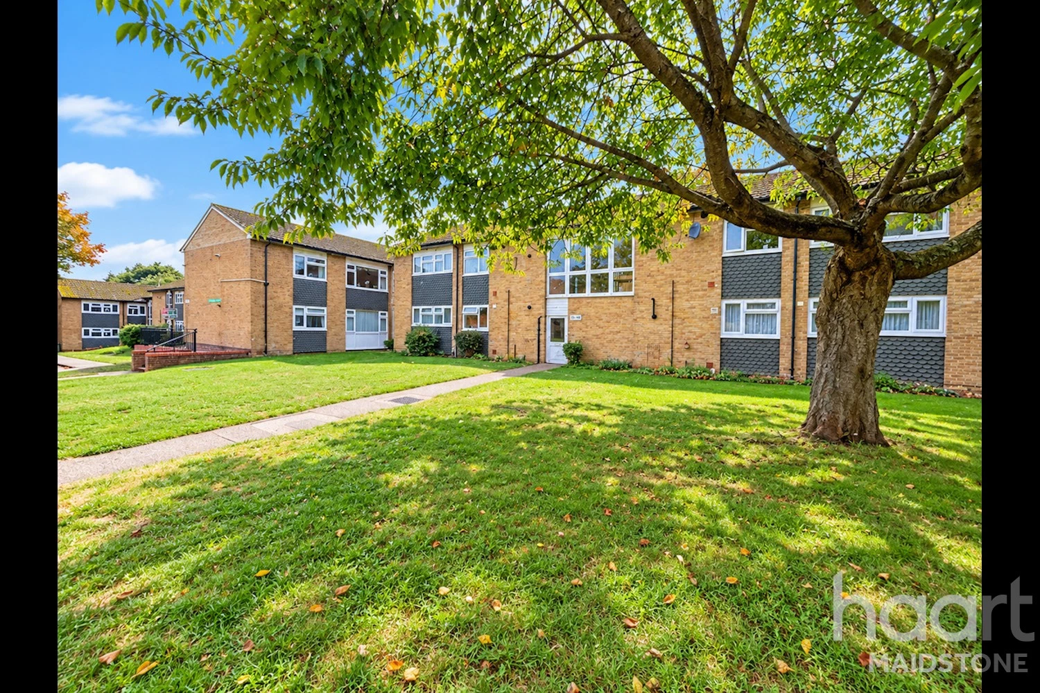 Farleigh Court, Farleigh Lane, Maidstone, ME16 - image 1