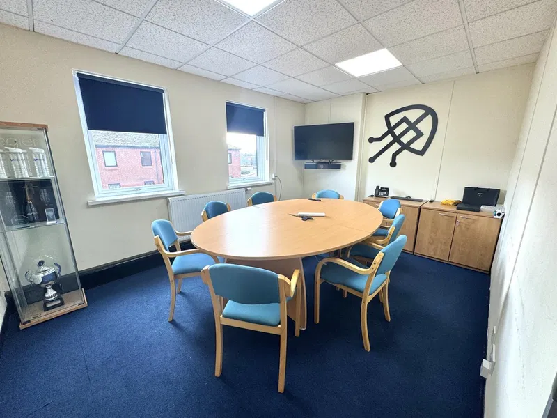 Unit 44, Lambourne Crescent, Llanishen, Cardiff - image 3