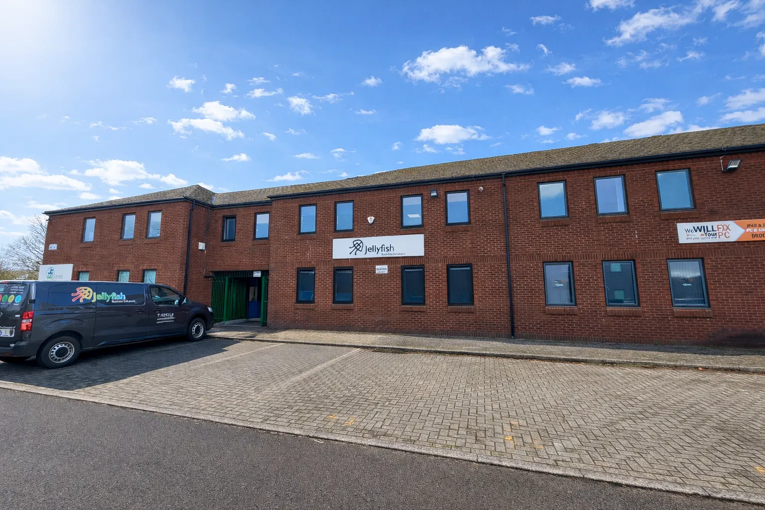 Unit 44, Lambourne Crescent, Llanishen, Cardiff - image 5