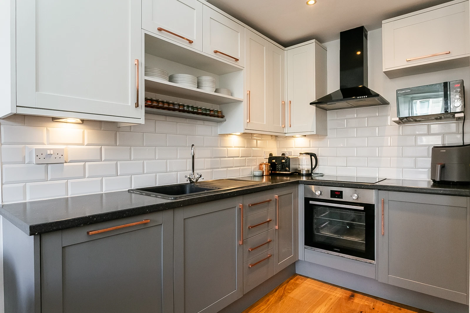 1f3, 24 Brougham Place Tollcross Edinburgh EH3 9JU - image 6