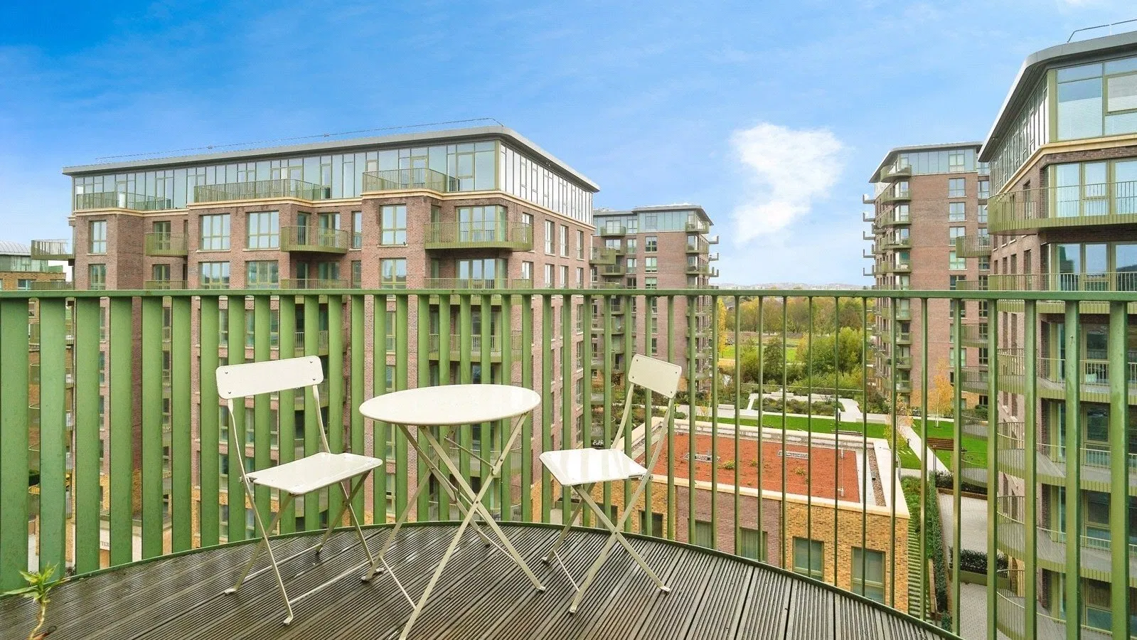 Ottley Drive, London, SE3 - image 4