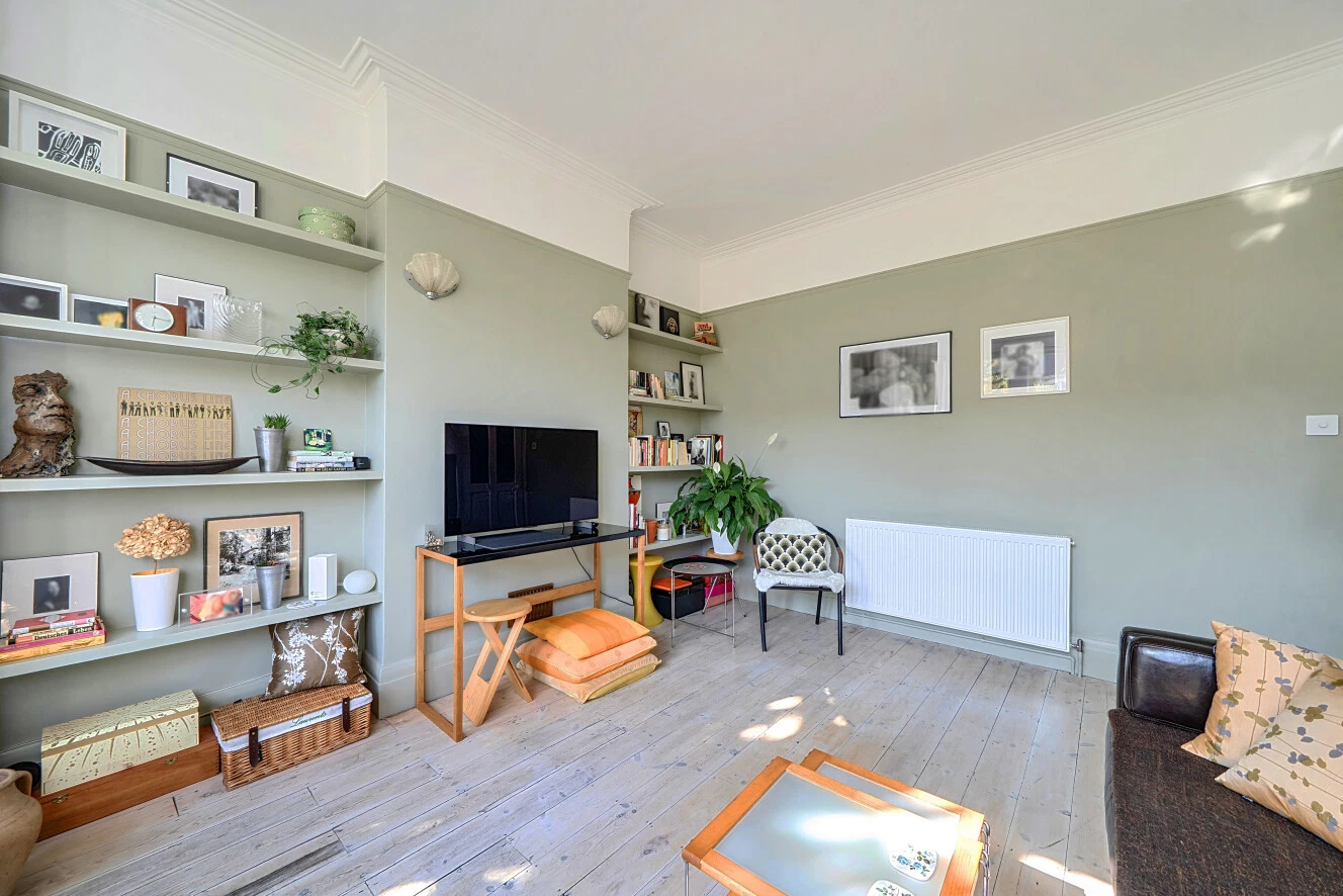 Liddell Gardens, London, NW10 - image 12