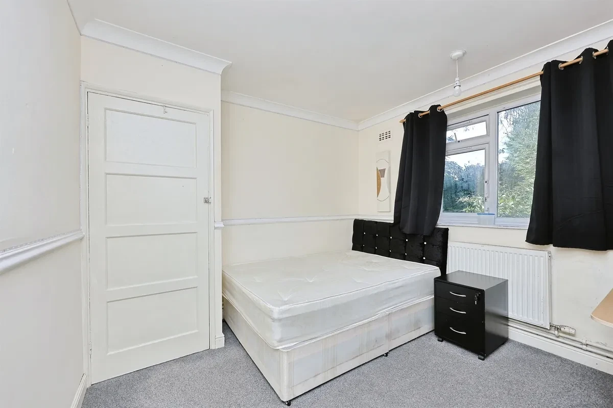 Brereton Close, Norwich, NR5 - image 11
