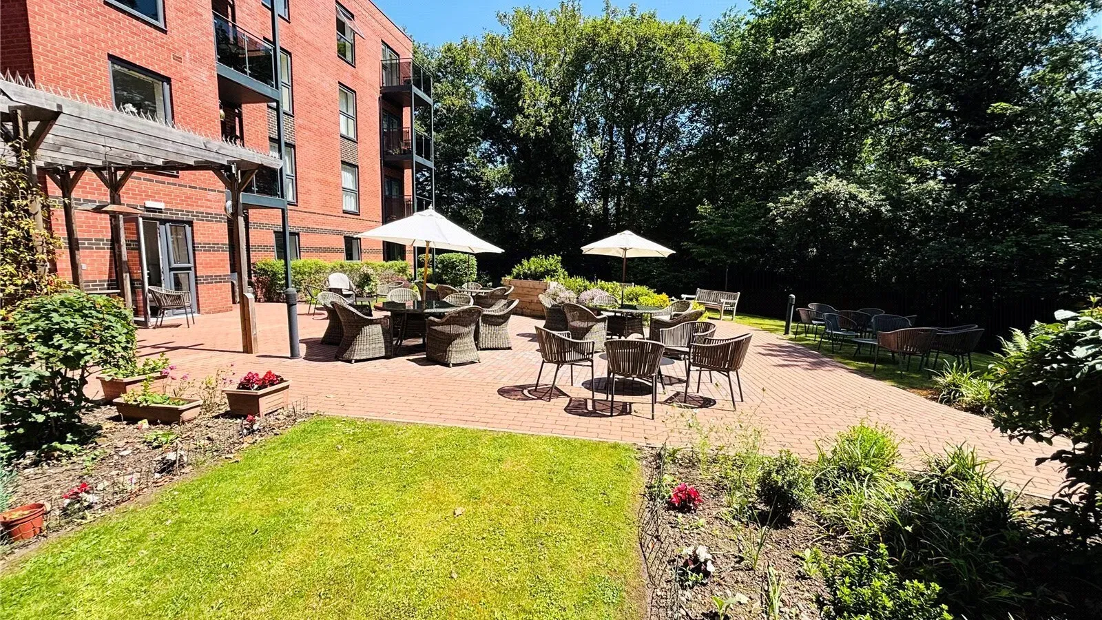 Norfolk Road, Edgbaston, Birmingham, West Midlands, B15 - image 1