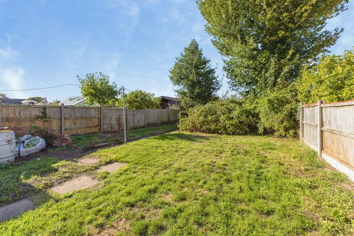 Links Avenue, Hellesdon, Norwich - image 17