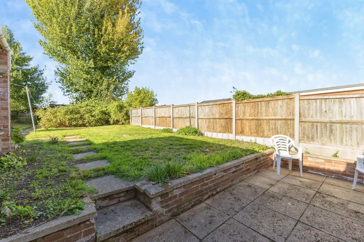 Links Avenue, Hellesdon, Norwich - image 18