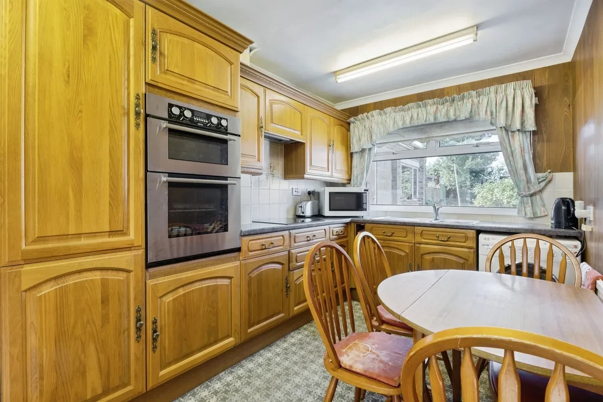 Links Avenue, Hellesdon, Norwich - image 6