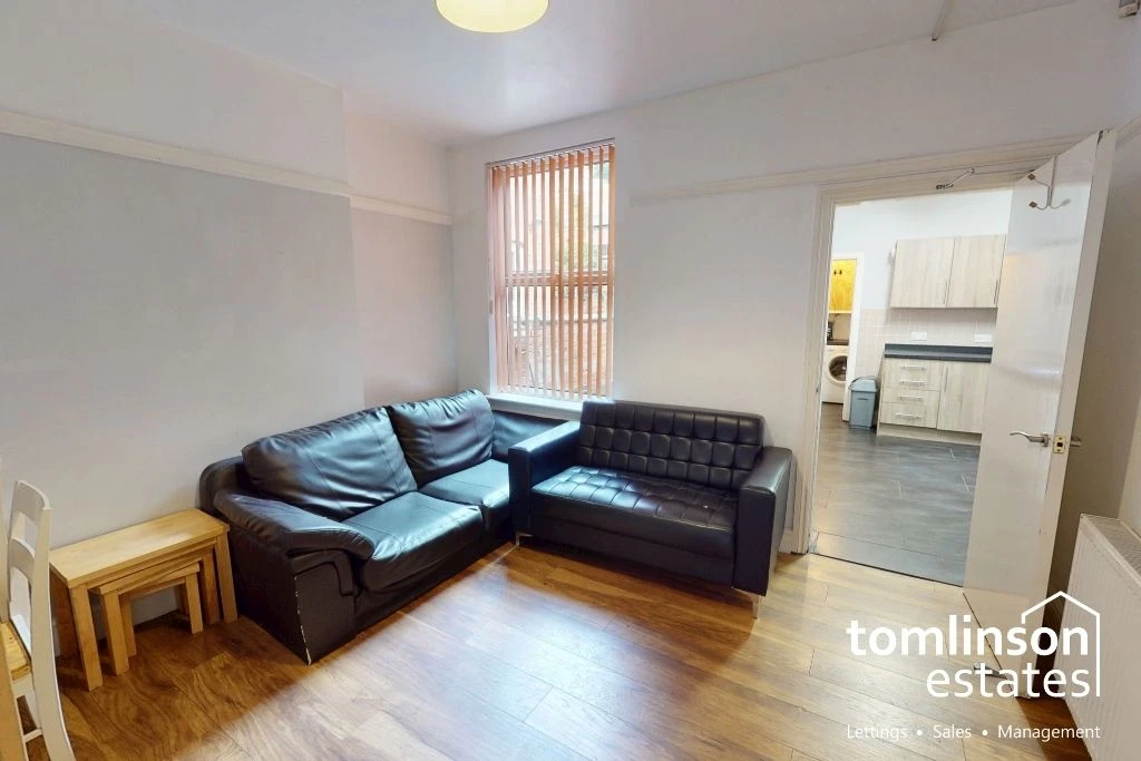 Rolleston Drive, Lenton, NG7 - image 7