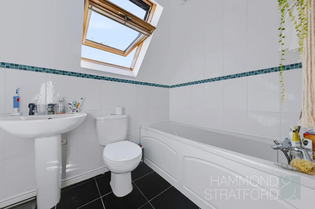 Crocus Street, Wymondham - image 14