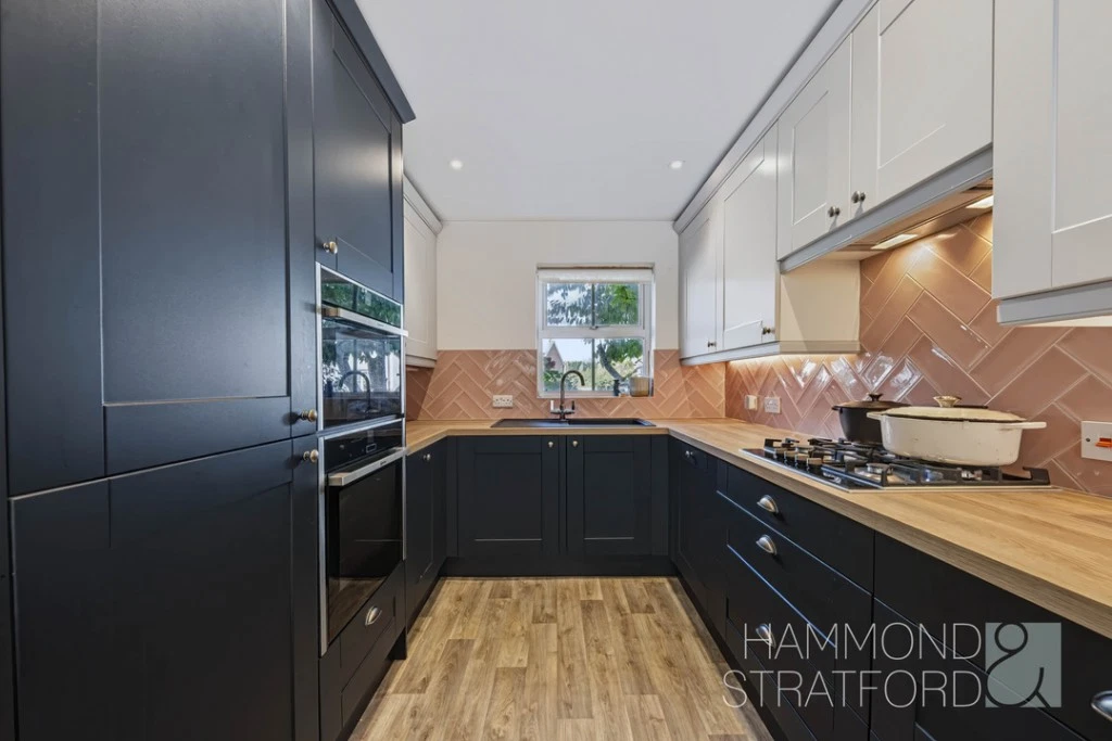 Crocus Street, Wymondham - image 3