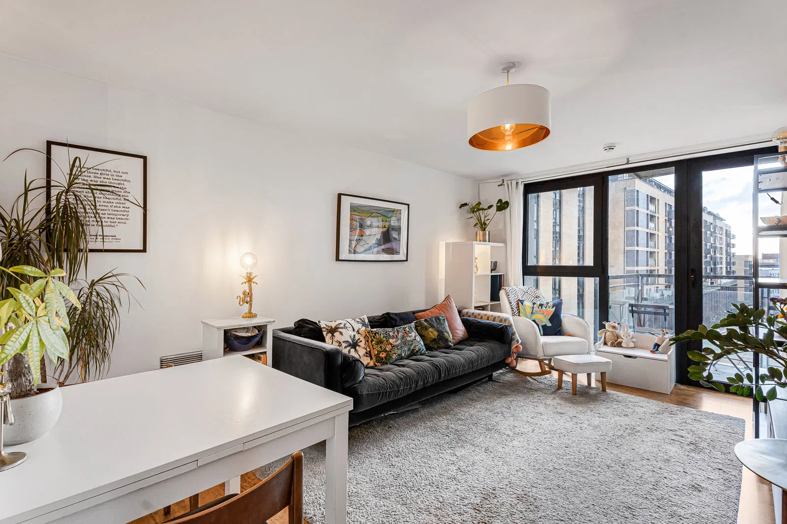 Palmers Road, London, E2 0TD - image 1
