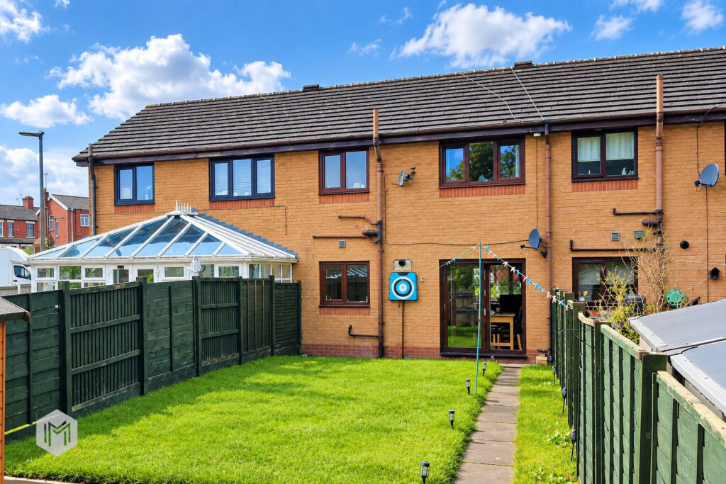 New Wellington Close, Blackburn, BB2 - image 19