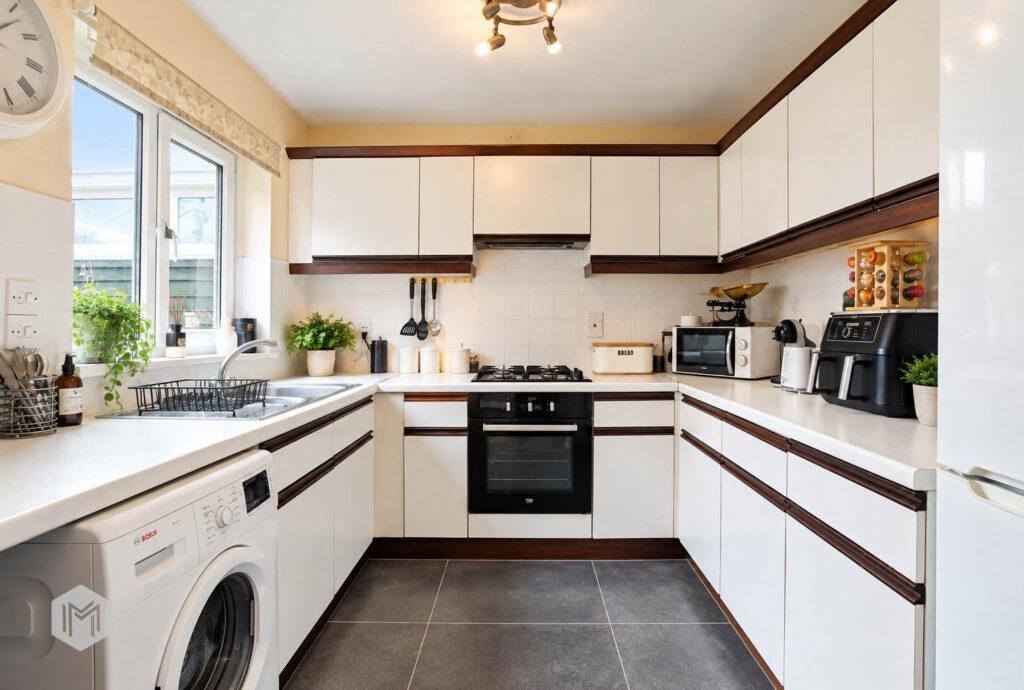 New Wellington Close, Blackburn, BB2 - image 9