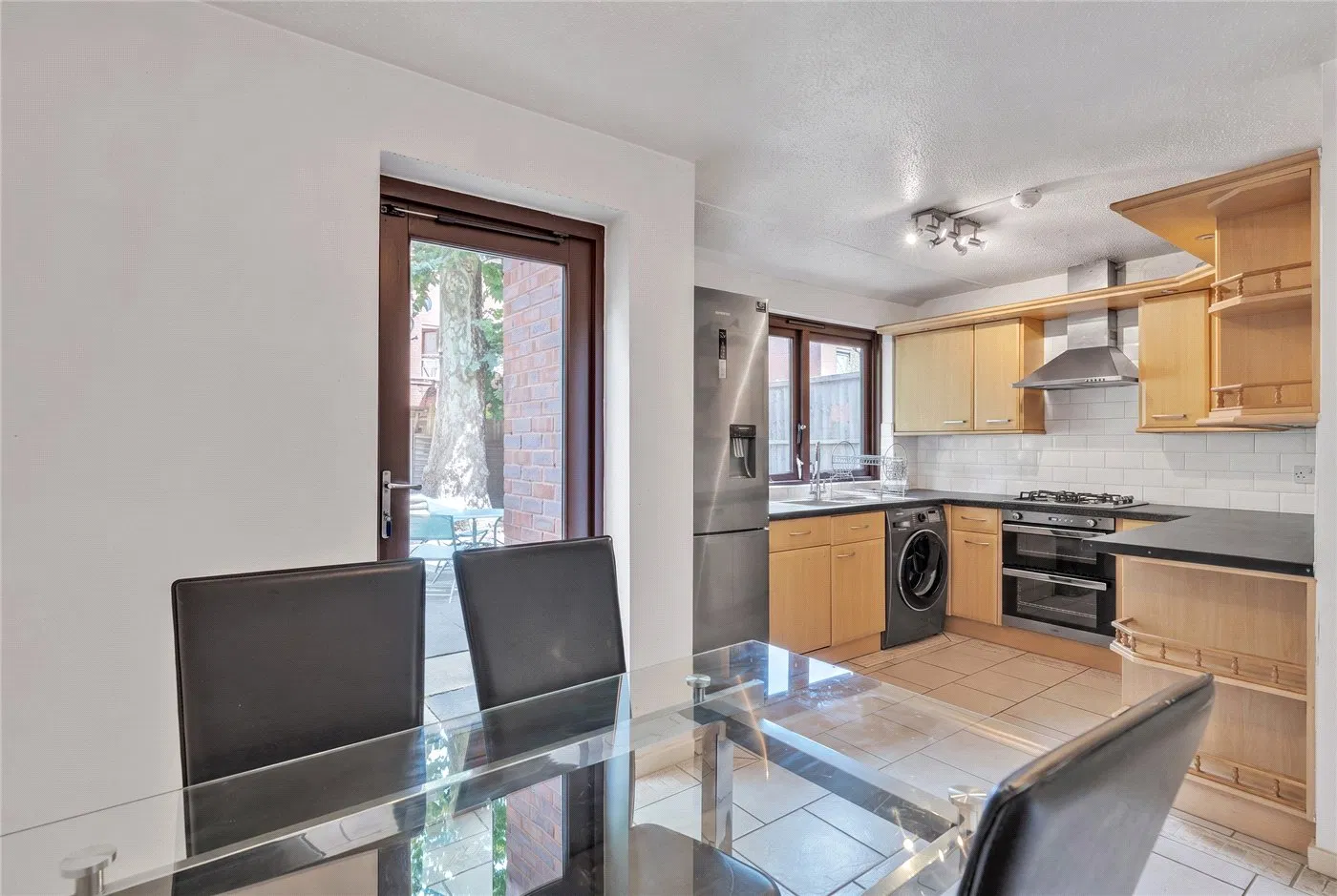 Minton Mews, London, NW6 - image 1