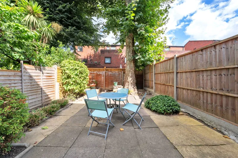Minton Mews, London, NW6 - image 3