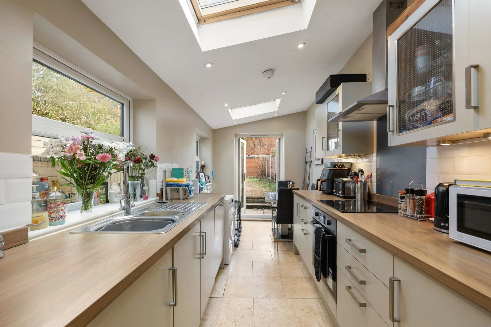 Crowhurst Road, Colchester, CO3 3JW - image 2