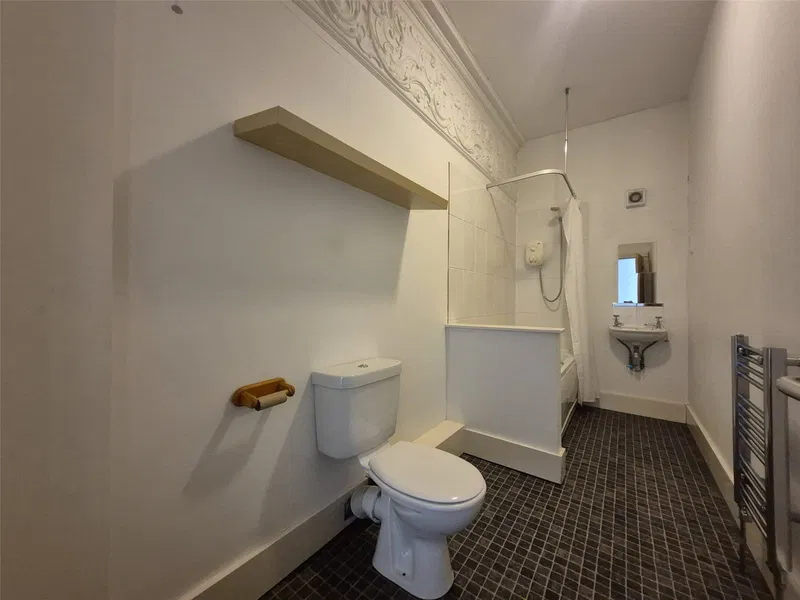 Belmont Street, Huddersfield, West Yorkshire, HD1 5BZ - image 3