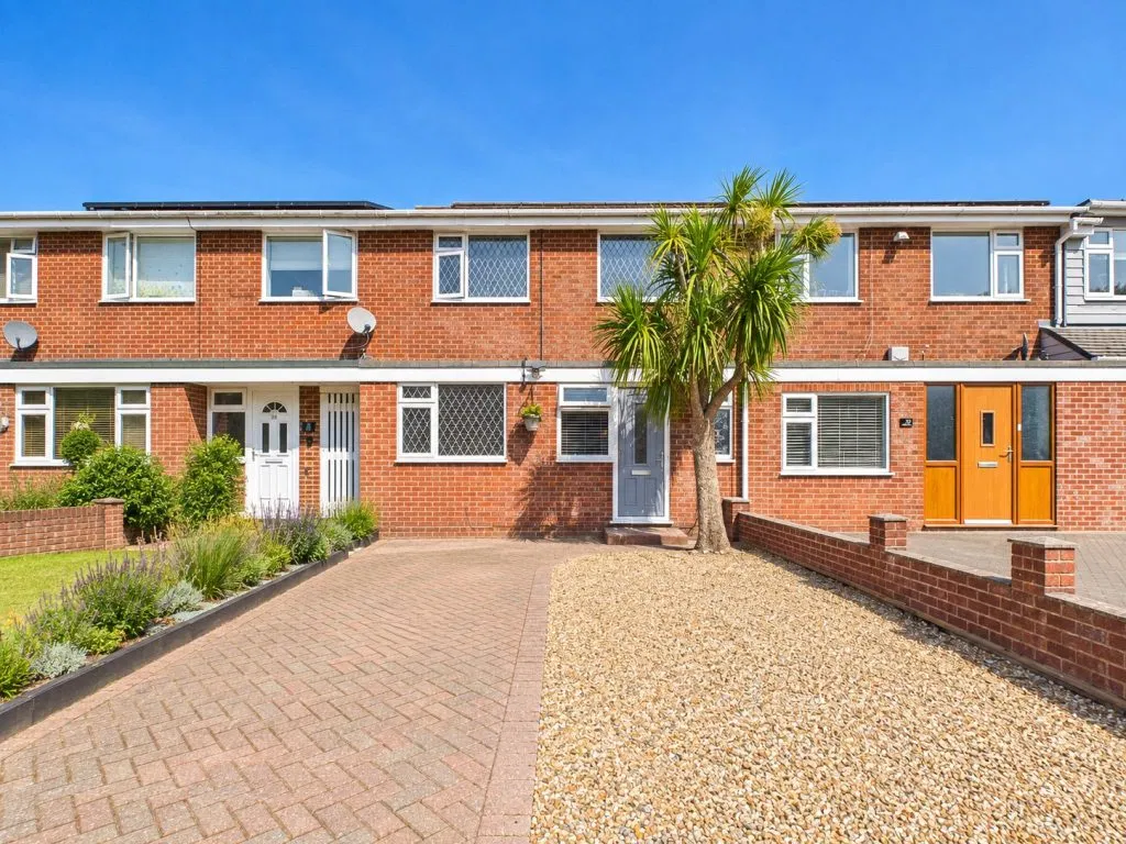 Burnham Road, Burton, Christchurch, Dorset, BH23 7ND - image 1